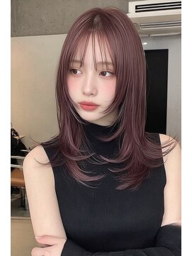 ハイレイヤーバズカットシャギーバタフライカットチェリーレッド