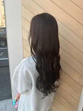 ブローチェラウカ(Broche lauka) アッシュブラウン