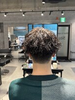 スタッド 松戸(stud. Men‘s)&nbsp;ラフに決まる縦落ちツイスパ