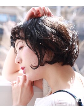 ヘアーガーデン ロココロ やわらかショートボブ