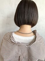 キチ(kichi.)&nbsp;[kichi.] ボブ×アッシュベージュ