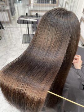 エスカーラ 表参道(THE ESCALA) @aidaman321/小顔/オリーブ/ハイライトカラー/