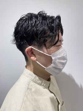 リリアーナ(LILIANA) 【LILIANA】ハイスパイラルセンターパート 池袋　メンズ