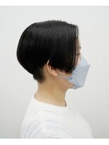 レアリテ(Realite) 刈り上げ前下がりショート