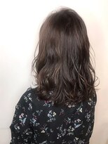 ブリング バイ スノードロップ 吉祥寺(BRING by Snowdrop)&nbsp;黒髪/グレーベージュ/レイヤーロング/前髪パーマ/吉祥寺