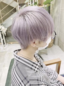 デイズ(days) マッシュショートカットにホワイトアッシュグレージュカラー