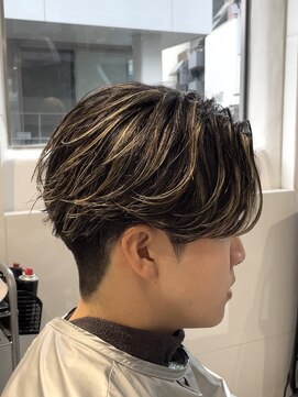 オーシャントーキョー(OCEAN TOKYO) 刈り上げセンターパート