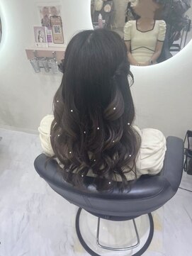 ヘアセットクラン リリー 東梅田店(hair set Clan lily) ねじりハーフツイン