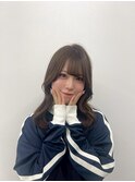 イメチェン/ホワイトブロンド/外ハネボブ/美髪/渋谷