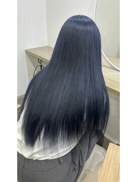 コキリ(kokiri) 【coco】〔ブリーチ、ハイトーン〕グレーに落ちるネイビーブルー