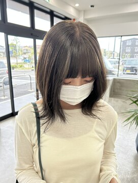 ノートエートル 西金沢(Nought etre) オリーブグレージュ/ツヤ髪スタイル/ミディアムレイヤー