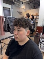 クロムトウキョウ ザ バーバー 新宿本店(CHROM TOKYO the Barber)&nbsp;シャドウパーマ