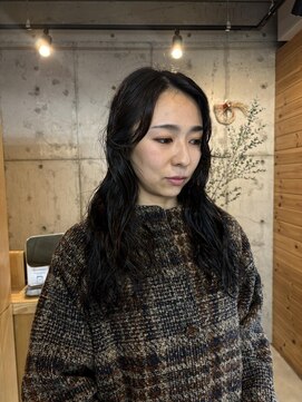 カフネ ジュントス ヨロ(Cafune' juntos YOLO) ロングパーマ