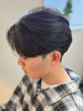 シーフ 千葉(Cyf) MEN’S HAIR/千葉駅/センターパート/曲がる縮毛矯正/齊藤大樹