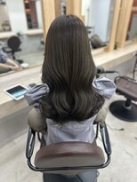 ニティー(Ngiti)&nbsp;オリーブグレージュ☆くびれヘアー