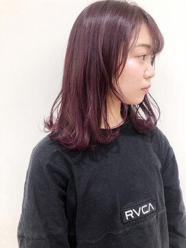 モリオフロムロンドン 大宮店(morio from London) 【morio坪井】カシスピンク×外はねミディ