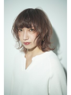 ソワン ドゥ ブレス 立花店(soin de brace) マッシュウルフのピンクグレージュカラー/クラゲヘアー