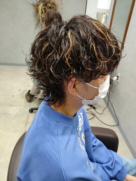 リット×ベリエ(Lit.×belier) 波巻きパーマメンズマッシュウルフツイストスパイラルパーマ