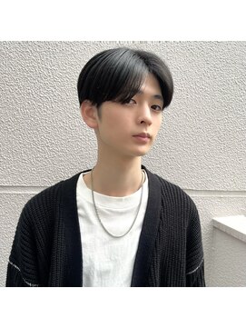 エストアール フクオカ 福岡博多店(est-r. Fukuoka) センターパート/シースルーマッシュ/刈り上げ