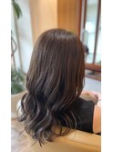セミロングレイヤー×マットブラウン
