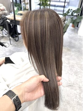 トリニティ 本厚木(trinity) 細めコントラストハイライトアッシュベージュ本厚木