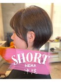 薄めバング/くびれショート/愛されヘア/ショートヘア/抜け感前髪