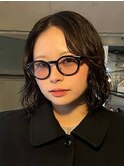 グレーベージュ レイヤーロング 前髪パーマ アッシュブラック