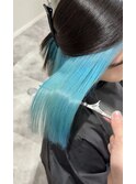 明るい水色カラー