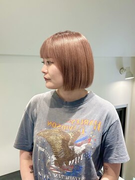 ラック 表参道(LUCK) 大人ボブ/ピンクベージュ/切りっぱなしボブ/デザインカラー/原宿