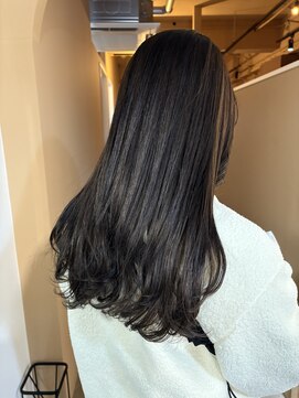 モクレン(mokuren.) グレージュ