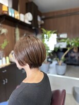 アオイ(Aoi)&nbsp;スッキリまとまる♪お手入れラクなショートボブ