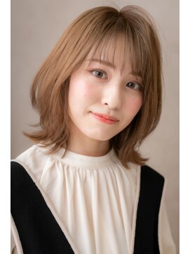 カバーヘア ブリス 北浦和(COVER HAIR bliss) ブリーチオンカラーの外ハネ小顔ネオウルフY北浦和