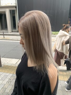 ラフ 難波店(LAFF) #黒髪#ボブルフ#ネビージュ#小顔#ワンレン