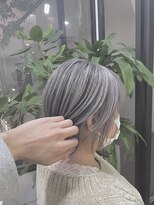 イリ 心斎橋(ili)&nbsp;マッシュウルフ×シルバー