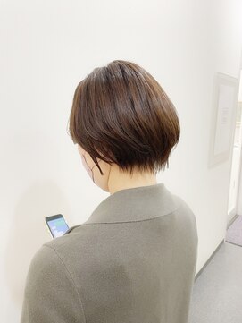 ニューラインギンザ(New-Line 銀座) 美人ショートボブ　［金子涼］