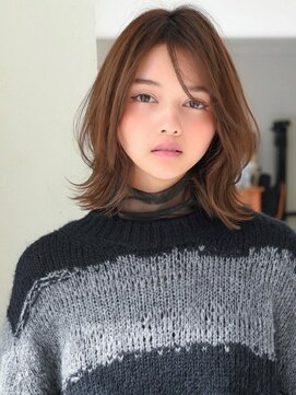 アグ ヘアー トーラス 八戸廿六日町店(Agu hair torus) 《Agu hair》レイヤーニュアンス外ハネミディ