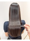 髪質改善ストレートで柔らかい質感の美髪