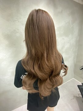 アルマバイロサ(ALMA by ROSA) ブラウン×ROSAエクステ70枚/担当:【ギャル仙人】RENTA