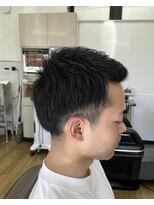 ヒキチ(Hikichi)&nbsp;ツーブロックスタイル