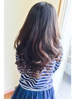 ヘアーライトナウ(hair Right Now) くせ毛を活かしたロングレイヤー