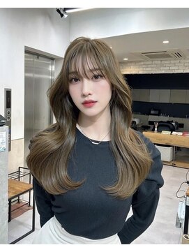 ロット 横浜(lot) レイヤーロング/ゆるふわ/ベージュ/韓国[横浜駅]