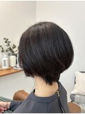 暗髪 ショートボブ
