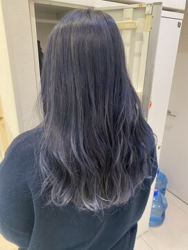 リーナ ビューティガーデン(LiNA BeautyGarden) 青みグレーが映えるブルーブラック☆