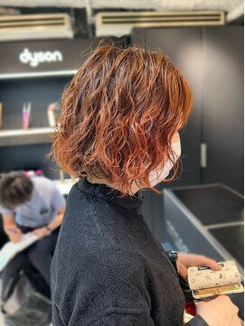 トニーアンドガイ 青山店(TONI & GUY) 【川原】ウェーブパーマのデザインカラー