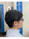ビジネスマンにもフェザーパーマ