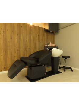 【小樽/駐車場1台有】頭皮から健やかに。傷んだ髪や頭皮をしっかりケア◎ヘッドスパで心身共にリラックス♪