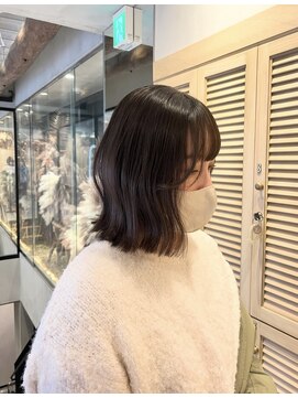 ぱつっとくびれロブ