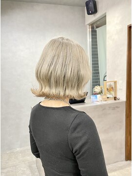 ブロンドベージュ×ボブ♪