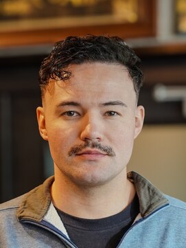 ダウズバーバーショップ 渋谷(dau's barber shop) ミドルフェード