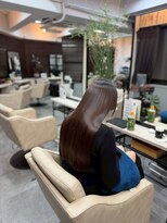 シシ 新宿(She 2.)&nbsp;髪質改善/髪質改善ストレート/美髪矯正/縮毛矯正